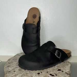 BIO GREEN Black Genuine Leather Buckle Strap Slip On Mens Clogs Size 42